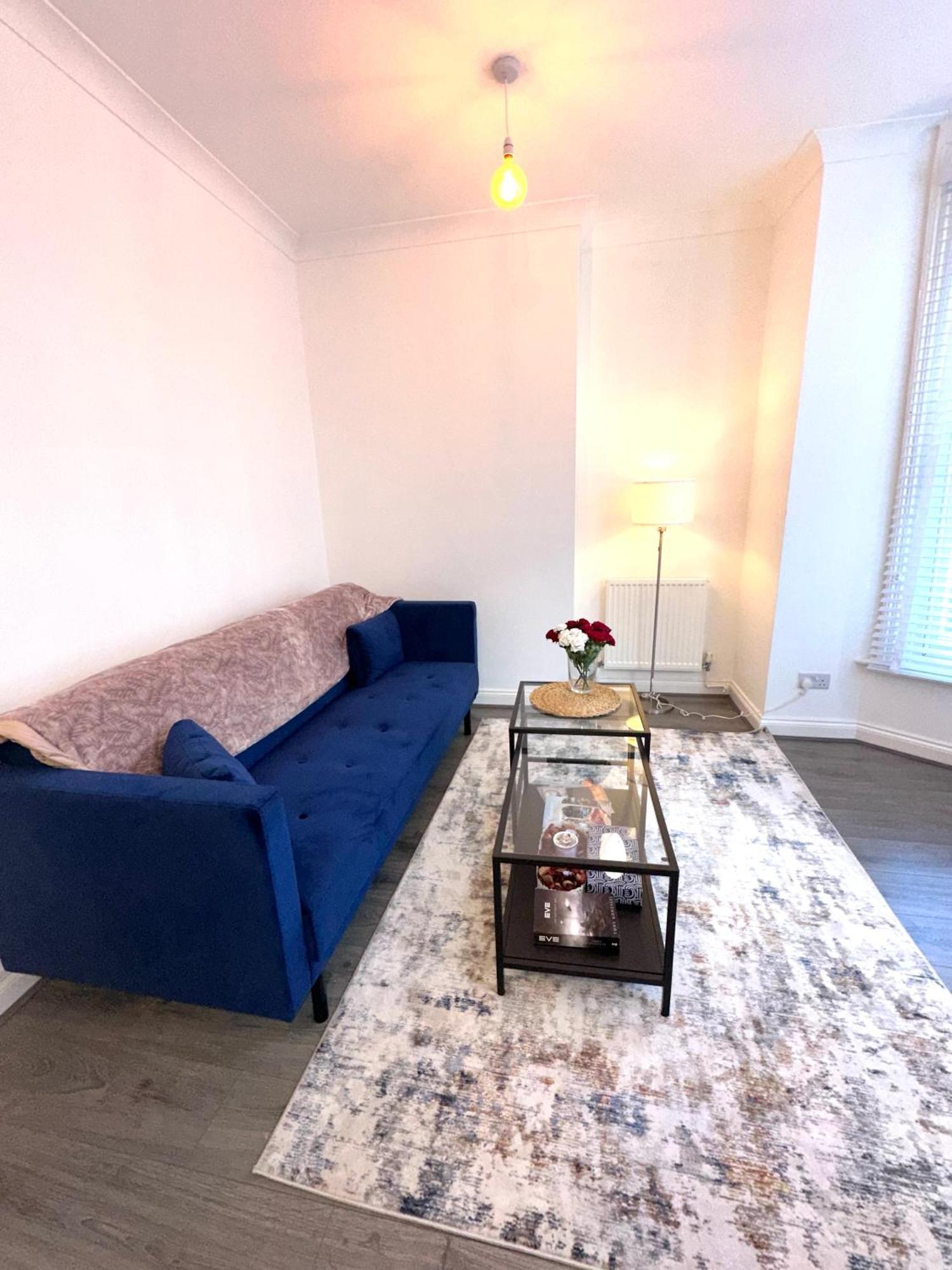 הייסטינגס A Modern 2 Bedroom Seaside Apartment מראה חיצוני תמונה