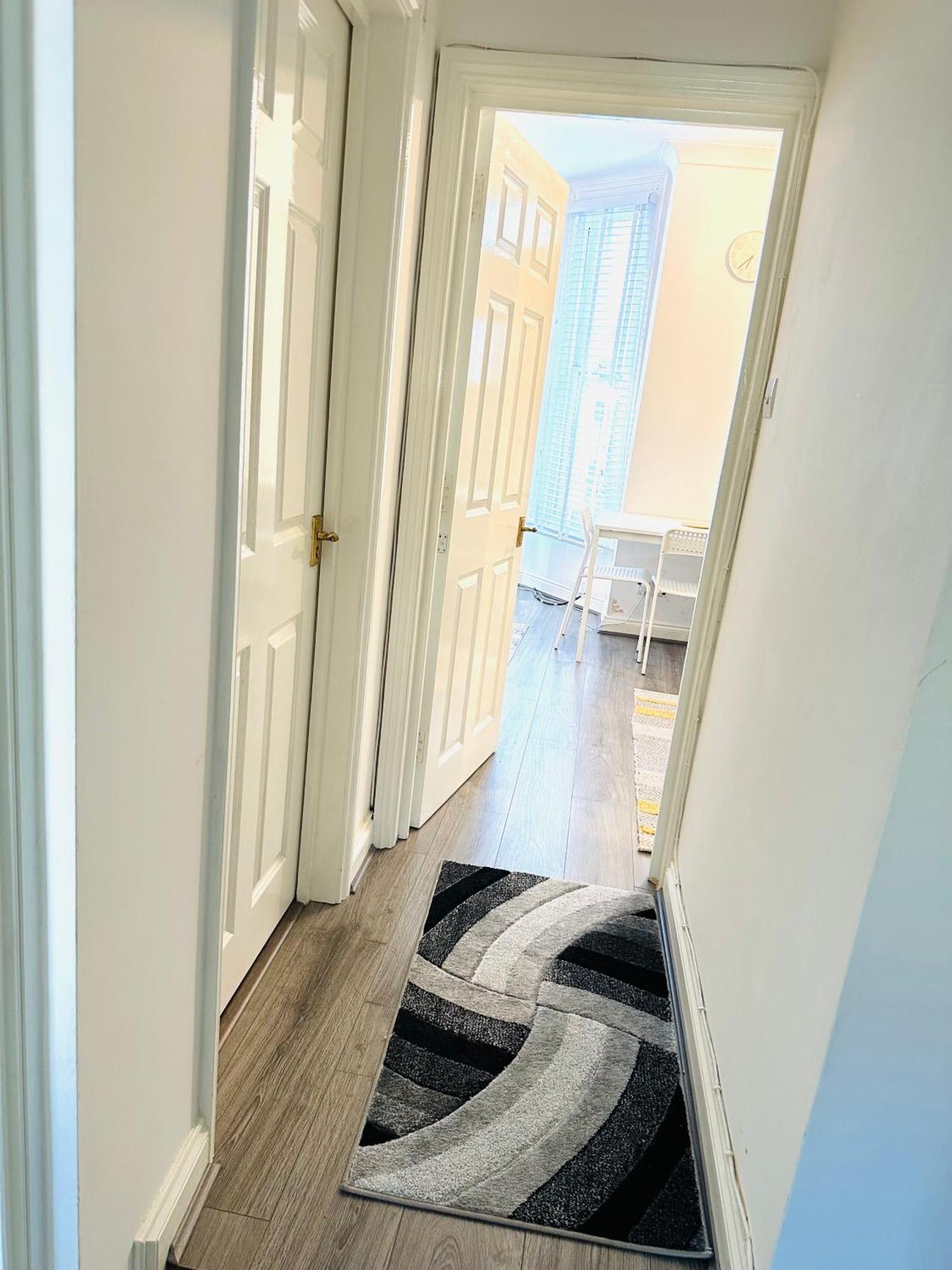 הייסטינגס A Modern 2 Bedroom Seaside Apartment מראה חיצוני תמונה
